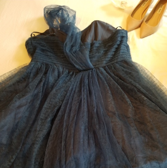 NWOT Unique Vintage lace sweetheart tea dress - Picture 3 of 9